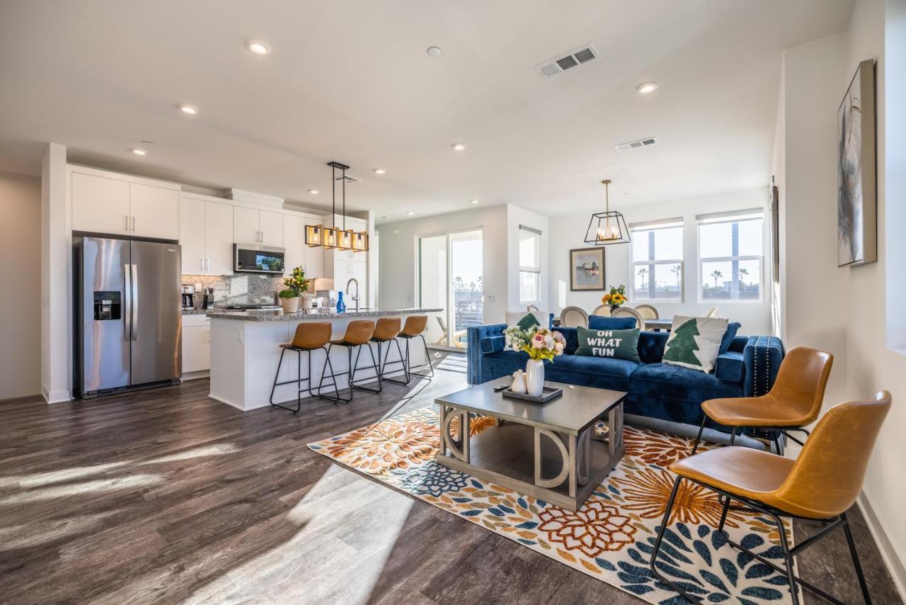Disney Firework View 3 Bedrooms Townhouse Kitchen Fast Wifi 애너하임 외부 사진